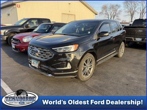 2019 Ford Edge Titanium