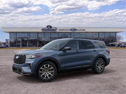 Vapor Blue Metallic 2027 Ford Explorer ST-Line