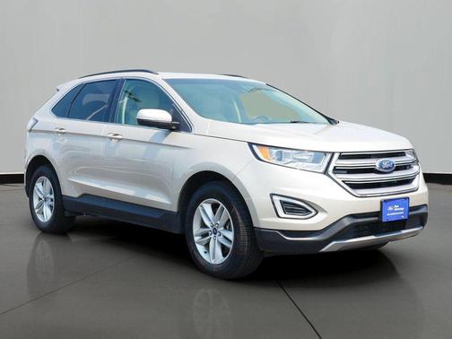 White Gold Metallic 2018 Ford Edge SEL