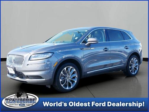 Gray Metallic 2023 Lincoln Nautilus Reserve