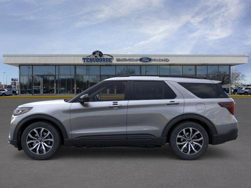 Carbonized Gray Metallic 2026 Ford Explorer ST-Line