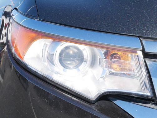 Tuxedo Black Metallic 2014 Ford Edge Limited