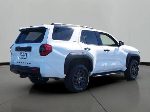 Ice 2025 Toyota 4Runner SR5