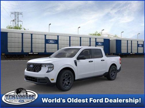 Oxford White 2026 Ford Maverick XLT