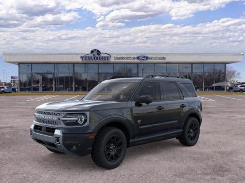 Shadow Black 2026 Ford Bronco Sport Badlands