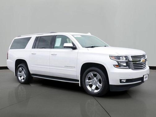 Iridescent Pearl Tricoat 2018 Chevrolet Suburban Premier