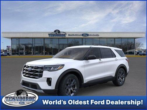 Star White 2026 Ford Explorer Active