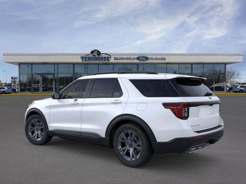 Star White 2026 Ford Explorer Active