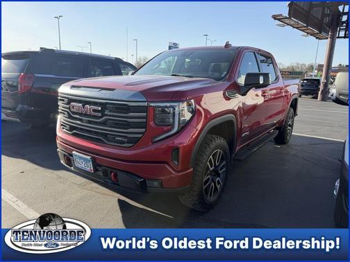 Cayenne Red Tintcoat 2022 GMC Sierra 1500 AT4