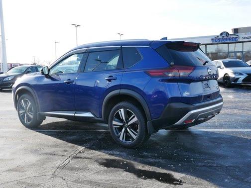 2021 Nissan Rogue Platinum