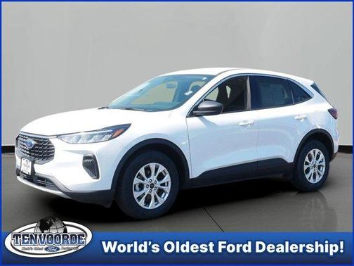 Oxford White 2023 Ford Escape Active
