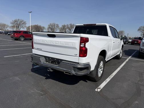 White 2024 Chevrolet Silverado 1500 LT