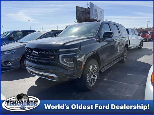 Black 2025 Chevrolet Suburban Z71