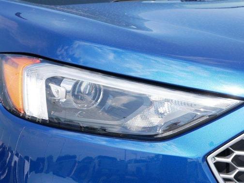 Atlas Blue Metallic 2023 Ford Edge SEL