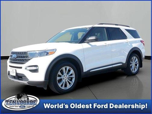 White Metallic 2020 Ford Explorer XLT