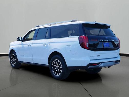 Oxford White 2025 Ford Expedition Max Platinum