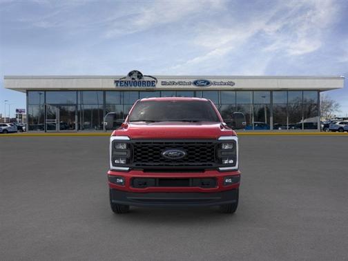 2025 Ford F-350 Lariat Super Duty
