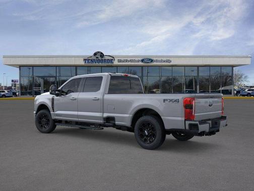 2025 Ford F-350 Lariat Super Duty