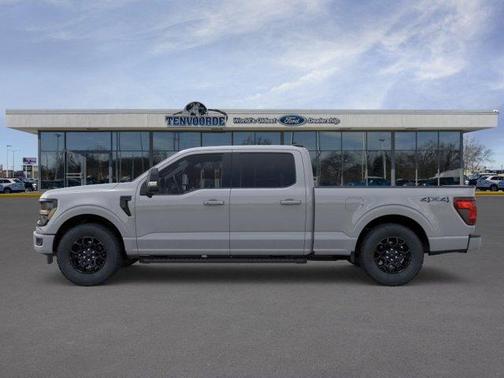 Avalanche 2026 Ford F-150 XLT