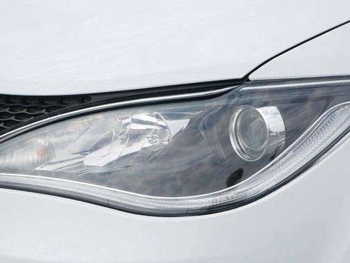 2020 Chrysler Pacifica Touring-L