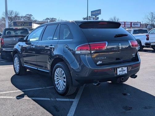 2013 Lincoln MKX Base