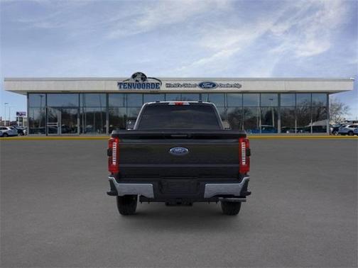 2025 Ford F-350 Lariat Super Duty