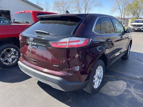2022 Ford Edge SEL