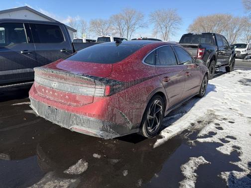 2024 Hyundai SONATA SEL
