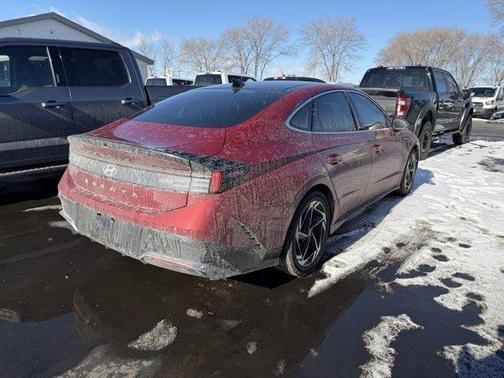 2024 Hyundai SONATA SEL