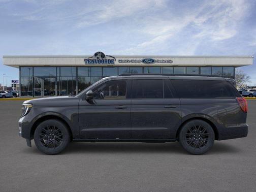 Dark Matter Gray Metallic 2026 Ford Expedition Max Platinum