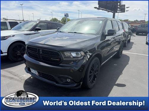 Brilliant Black Crystal Pearlcoat 2016 Dodge Durango R/T