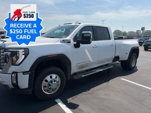 White Frost Tri-Coat 2024 GMC Sierra 3500 Denali