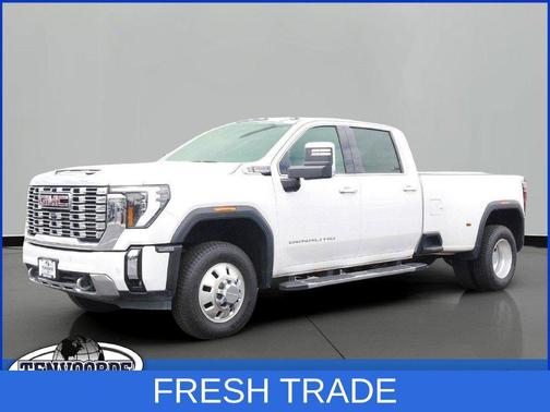 White Frost Tri-Coat 2024 GMC Sierra 3500 Denali