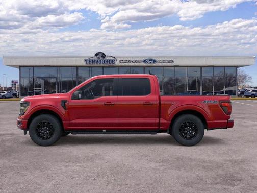 Ruby Red Metallic Tinted Clearcoat 2026 Ford F-150 XLT