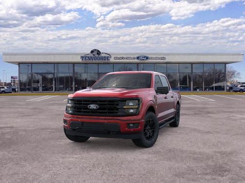 Ruby Red Metallic Tinted Clearcoat 2026 Ford F-150 XLT