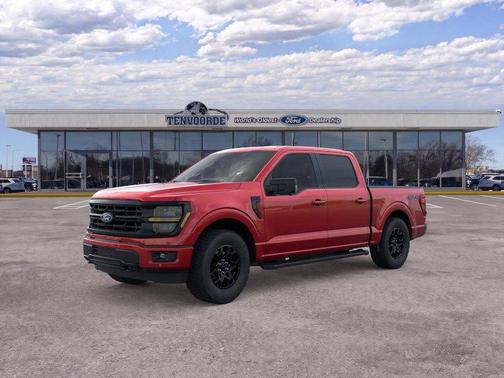 Ruby Red Metallic Tinted Clearcoat 2026 Ford F-150 XLT