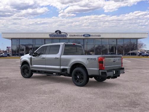 Carbonized Gray Metallic 2026 Ford F-250 Lariat