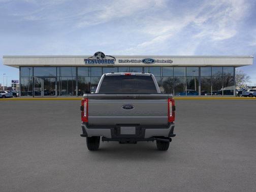 Carbonized Gray Metallic 2026 Ford F-250 Lariat
