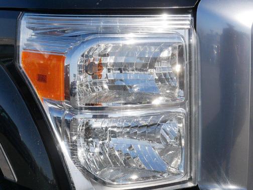 Tuxedo Black Metallic 2014 Ford F-250 Platinum