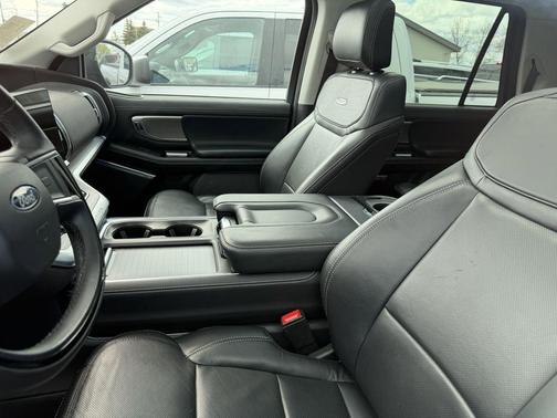 Black Metallic 2025 Ford Expedition Max Platinum