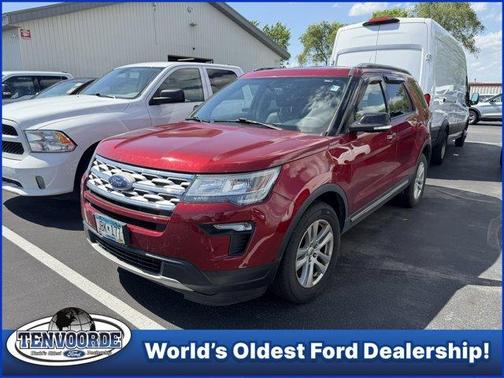 Ruby Red Metallic 2018 Ford Explorer XLT
