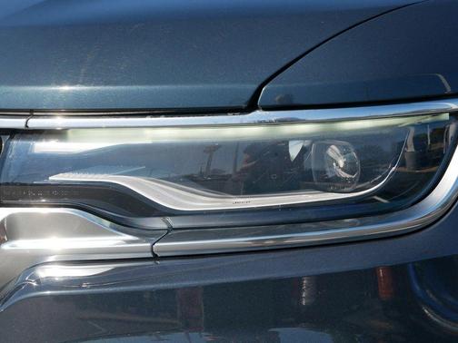 2023 Jeep Wagoneer Series III