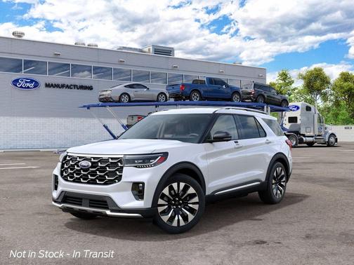 Star White 2027 Ford Explorer Platinum