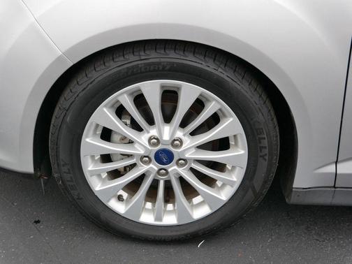 2017 Ford C-Max Hybrid SE