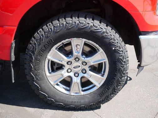 Race Red 2016 Ford F-150 XLT
