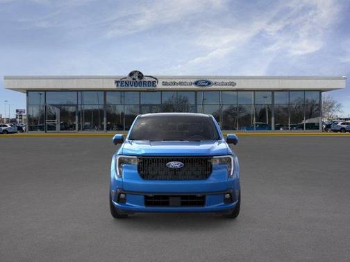 Velocity Blue 2026 Ford Maverick Lobo High
