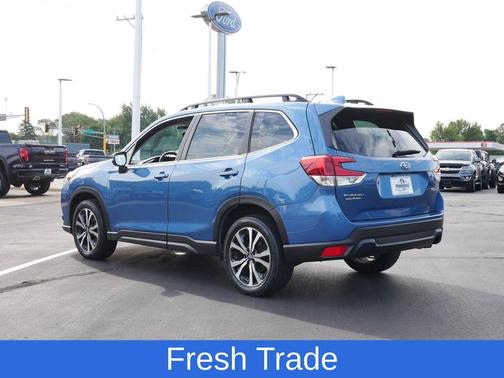 Horizon Blue Pearl 2022 Subaru Forester Limited