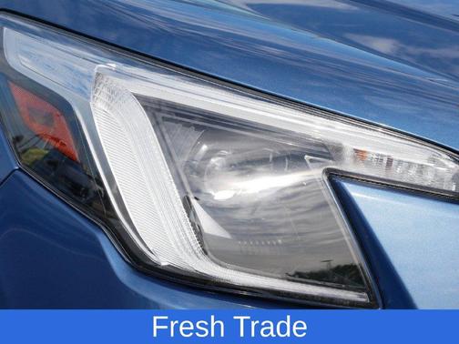 Horizon Blue Pearl 2022 Subaru Forester Limited