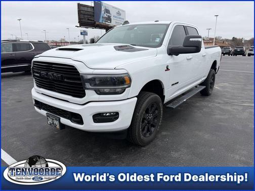 Bright White Clearcoat 2023 RAM 2500 Laramie