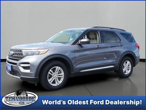Carbonized Gray Metallic 2023 Ford Explorer XLT